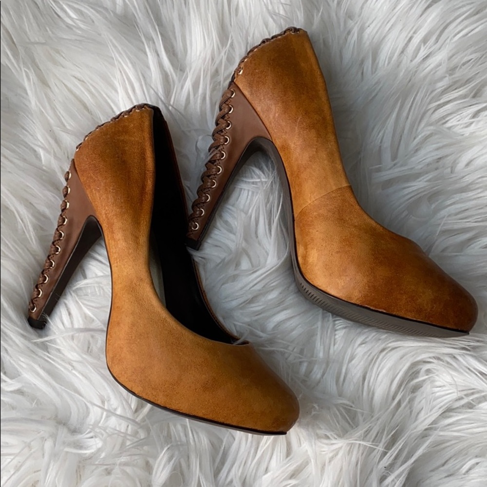 Cognac Jessica Simpson platform heels